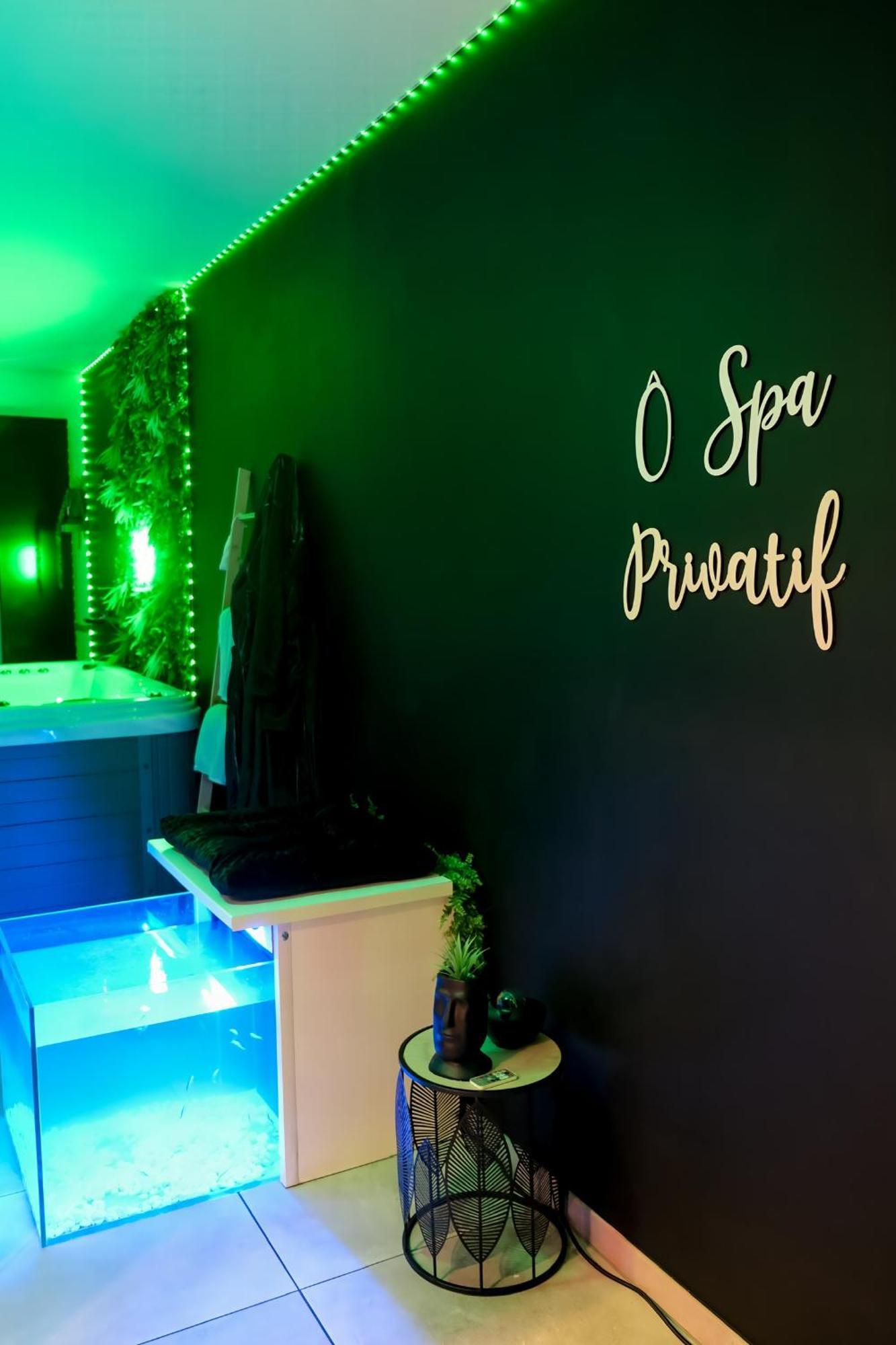 O Privatif - Luxury - Jacuzzi-sauna-netflix-fishspa-serviettes-peignoirs-sandales-cafe Villa *
